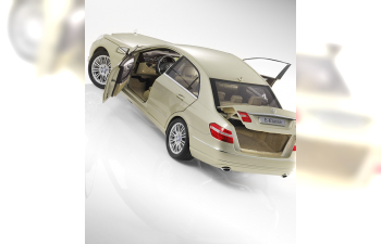 MERCEDES-BENZ E-Klasse Sedan Elegance W212 (2009), beige pearls