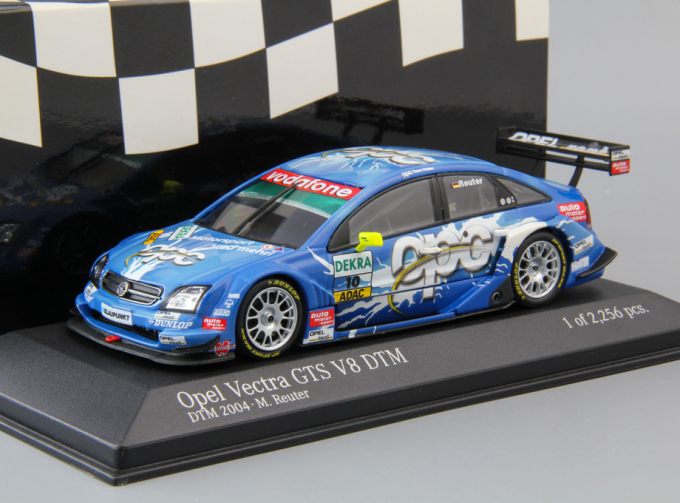 OPEL Vectra GTS V8 DTM OPC Team Holzer M. Reuter #10 (2004), blue 