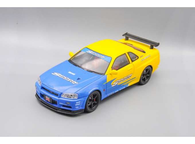 NISSAN Skyline GT-R, жёлтый, 26 см.