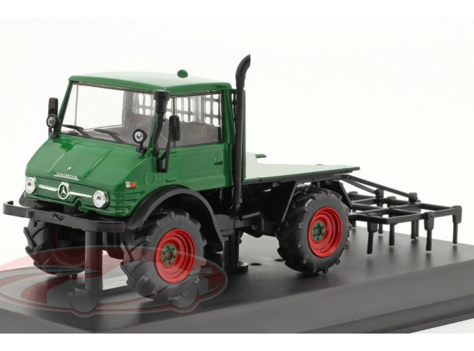 MERCEDES-BENZ Unimog 406 (1977), green