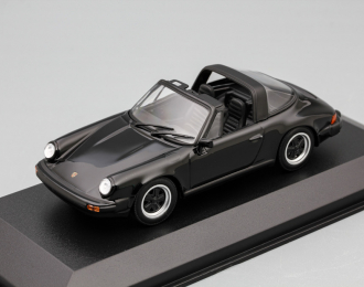 PORSCHE 911 TARGA - 1977 - BLACK