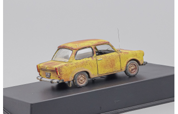 TRABANT 601, желтый