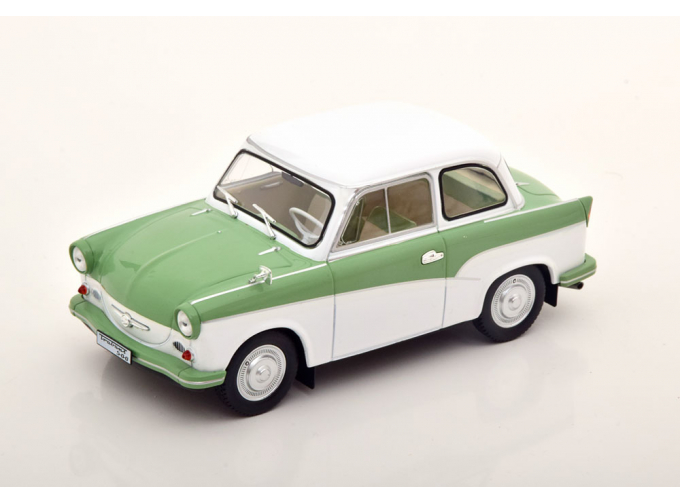 TRABANT P50, green white