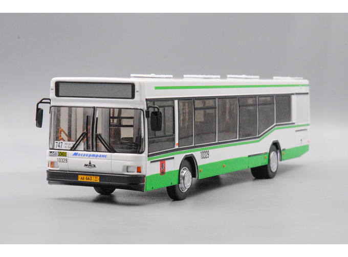 Минский-103 (г. Москва, маршрут 747), белый / зеленый