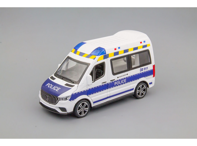 MERCEDES-BENZ Sprinter Police (с фигурками), white