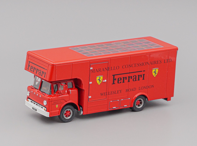 (Уценка!) FORD C-Type Truck F1 Ferrari Car Transporter Uk Maranello Concessionaries Ltd, red