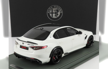 ALFA ROMEO Giulia Gta (2020) - Con Vetrina - With Showcase, Bianco Trofeo - White