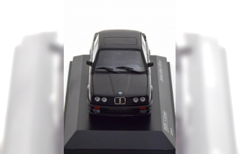 BMW 3er E30 Limousine 1989, black