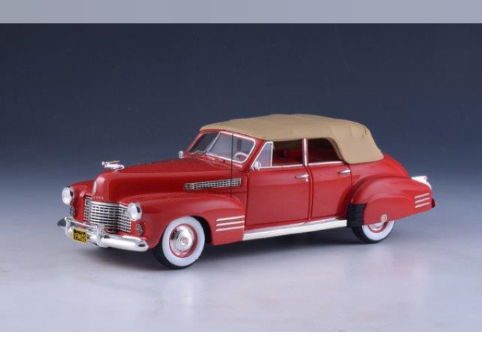 CADILLAC Series 62 Sedan Convertible (закрытый) 1941 Red