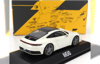 PORSCHE 911 992 Carrera S Coupe (2023), White Black