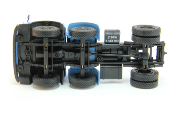 Минский-520 седельный тягач (1965), голубой