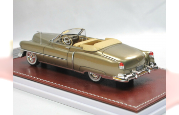 CADILLAC Series 62 Convertible 1951 Gold/Beige