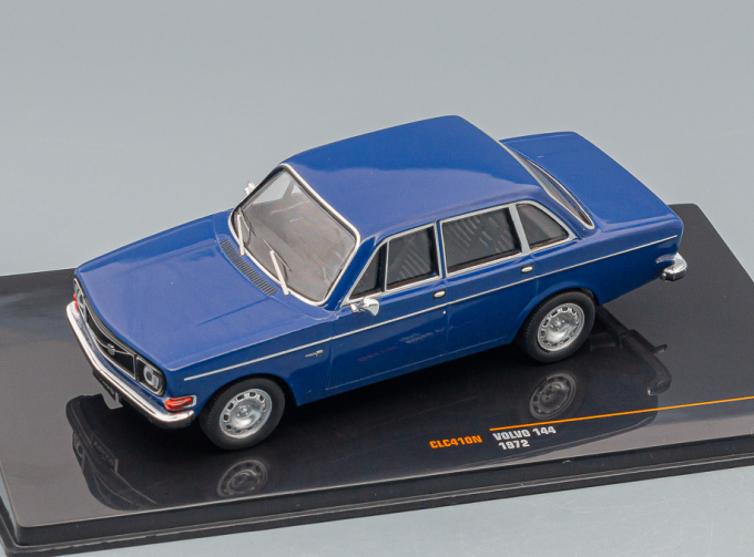 VOLVO 144 1972 Dark Blue