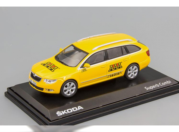 SKODA Superb II Combi (2009) - AAA Taxi