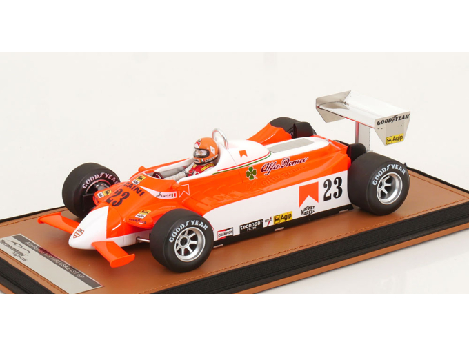 ALFA ROMEO F1 179 №23 East Usa Gp Bruno Giacomelli (with Pilot Figure) (1980) , White Red