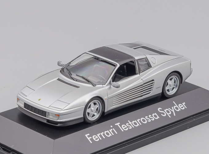 FERRARI Testarossa Spyder, silver