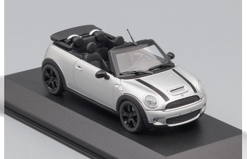 MINI COOPER S Cabriolet 2009, Silver