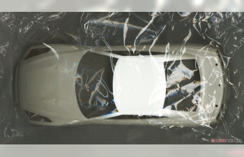 Сборная модель Nissan GT-R R35 (2024), Brilliant White Pearl