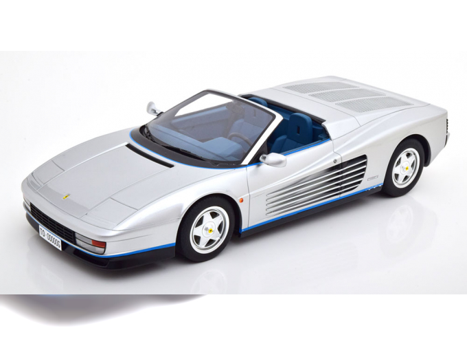 FERRARI Testarossa (1998), silber