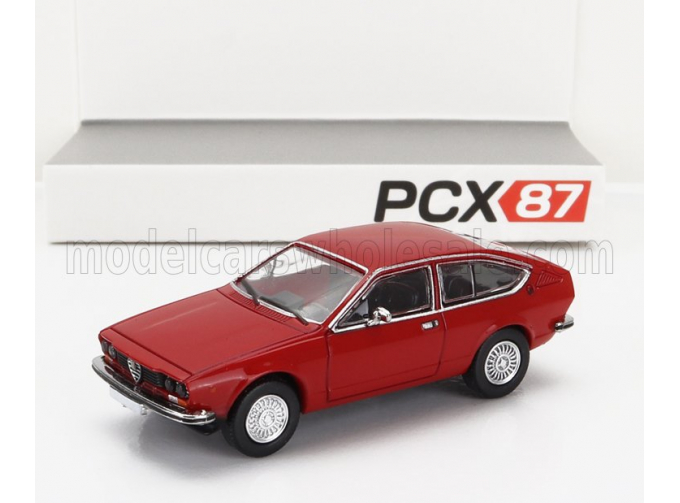 ALFA ROMEO Alfetta Gt (1974), Red