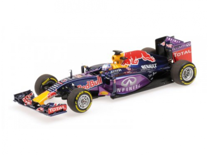 INFINITI RED BULL RACING RENAULT RB11 - DANIEL RICCIARDO - 2015