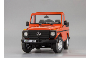 MERCEDES-BENZ 230GE Cabrio G-Class G460 (W460) 1979 Red