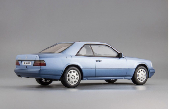 MERCEDES-BENZ C124 E320 Coupe, pearl blue