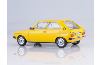 VOLKSWAGEN Polo I L (type 86), yellow