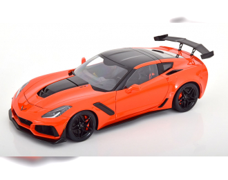 CHEVROLET Corvette C7 ZR1 (2019), orange-metallic