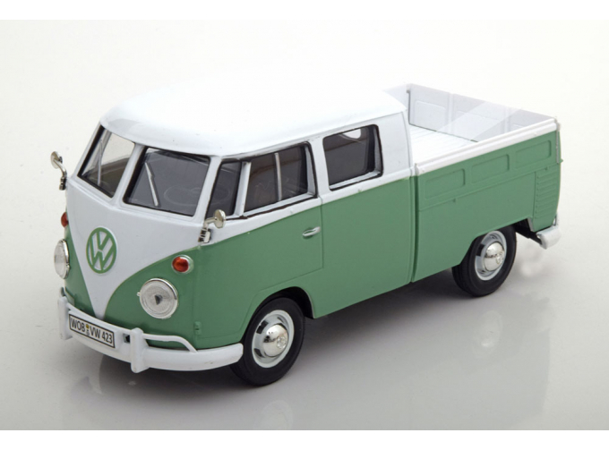 VOLKSWAGEN T1 Pickup Double Cab, light green white