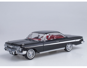 CHEVROLET Impala Sport Coupe (1961), black