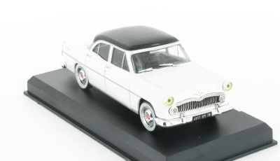 SIMCA Versailles de 1955, серия Auto Plus La Collection 16, белый