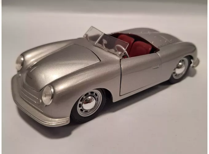 PORSCHE No.1 Typ 356 Roadster (1948), silver