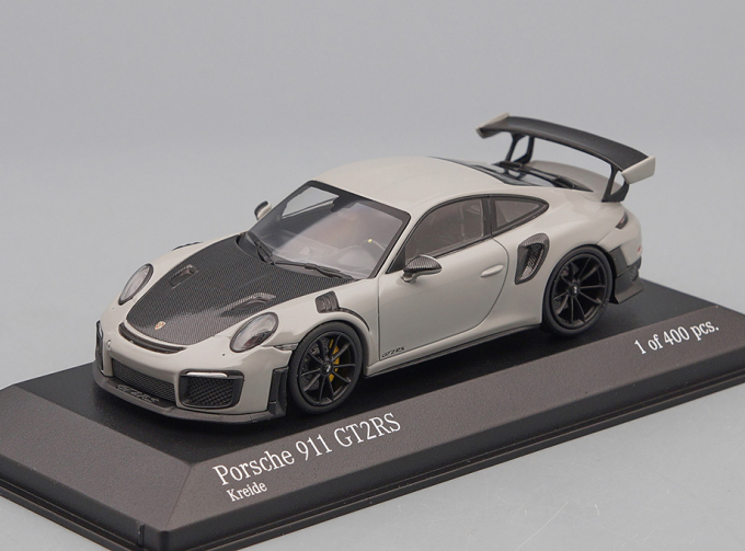 PORSCHE 911 (991.2) GT2RS Chalk Normal (2018), grey / black