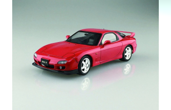 Сборная модель Mazda RX-7 '99 FD3S (Vintage Red)