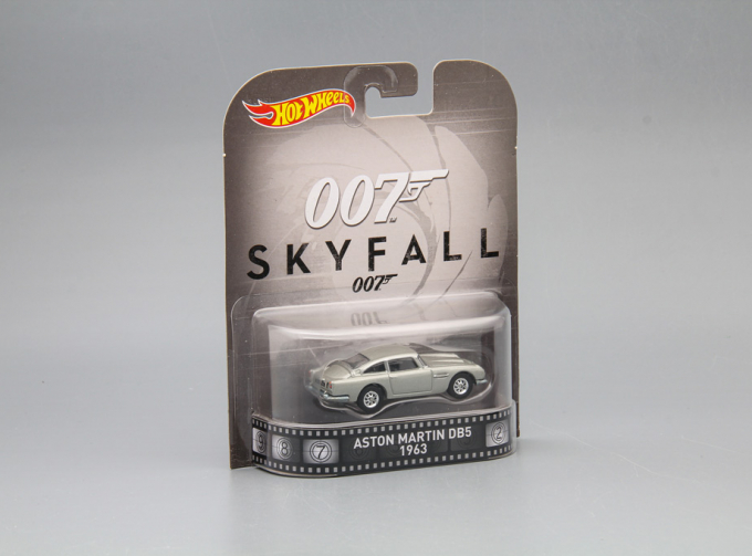 ASTON MARTIN DB5 1963 - 007 SKYFALL