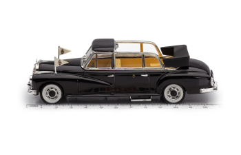 MERCEDES-BENZ 300D Limousine Pope Giovanni XXIII Папамобиль (1960), черный (без фигурки)