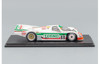 PORSCHE 962 C No 18 24H Le Mans (1986)