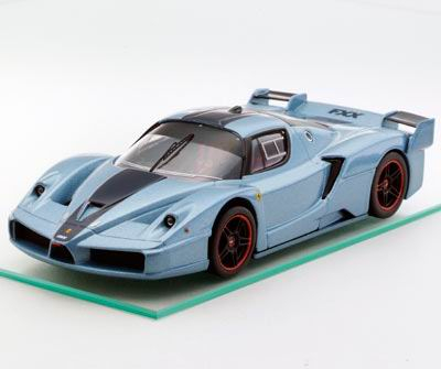 FERRARI FXX, Turquoise/Blue Stripe