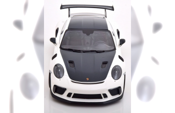 PORSCHE 911 (991 II) GT3 RS Weissach Package (2019), white/carbon-grau