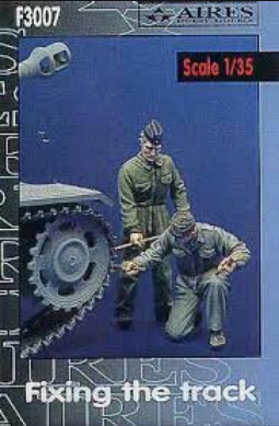 Lt. Straub and photographer 1944