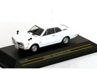HONDA 1300 Coupe 9 (1970), white