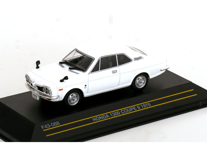 HONDA 1300 Coupe 9 (1970), white