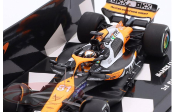 McLAREN  MCL38 №81 3rd Singapore GP Formula 1 Oscar Piastri (2024)