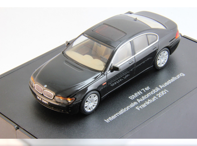 BMW 7er E65, black