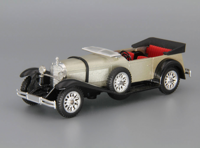 MERCEDES-BENZ SS (1928), silver with black