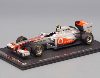 McLaren MERCEDES-BENZ MP4-26 Sieger GP Japan Button (2011), silver