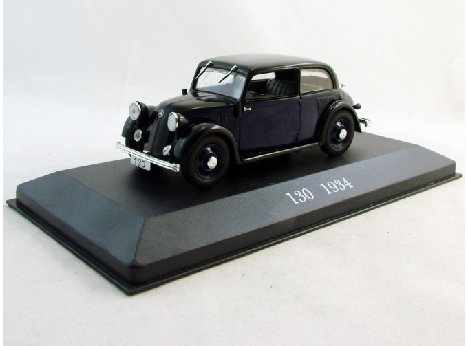 MERCEDES-BENZ 130 (1934), Mercedes Offizielle Modell-Sammlung 23, black / blue