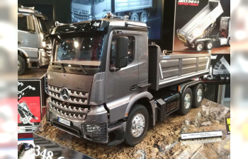 Сборная модель MERCEDES-BENZ Arocs 3348 Tipper Truck