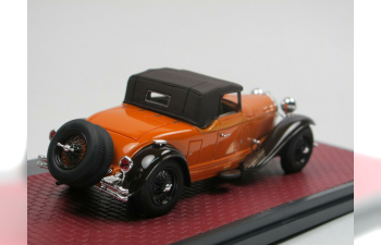 BUGATTI Type 46 Cabriolet de Villars #46360 (закрытый) 1930 Orange